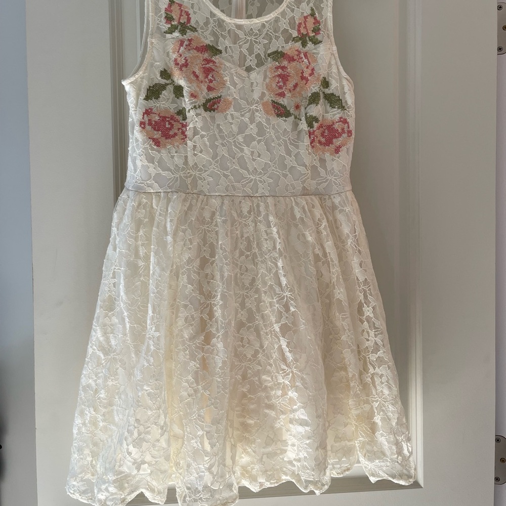 Forever 21 lace dress size M boho